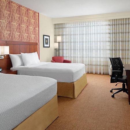 Courtyard By Marriott Houston Kingwood Ξενοδοχείο Kinwood Εξωτερικό φωτογραφία