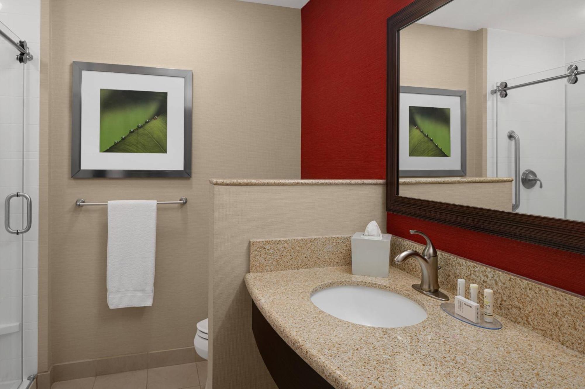 Courtyard By Marriott Houston Kingwood Ξενοδοχείο Kinwood Εξωτερικό φωτογραφία