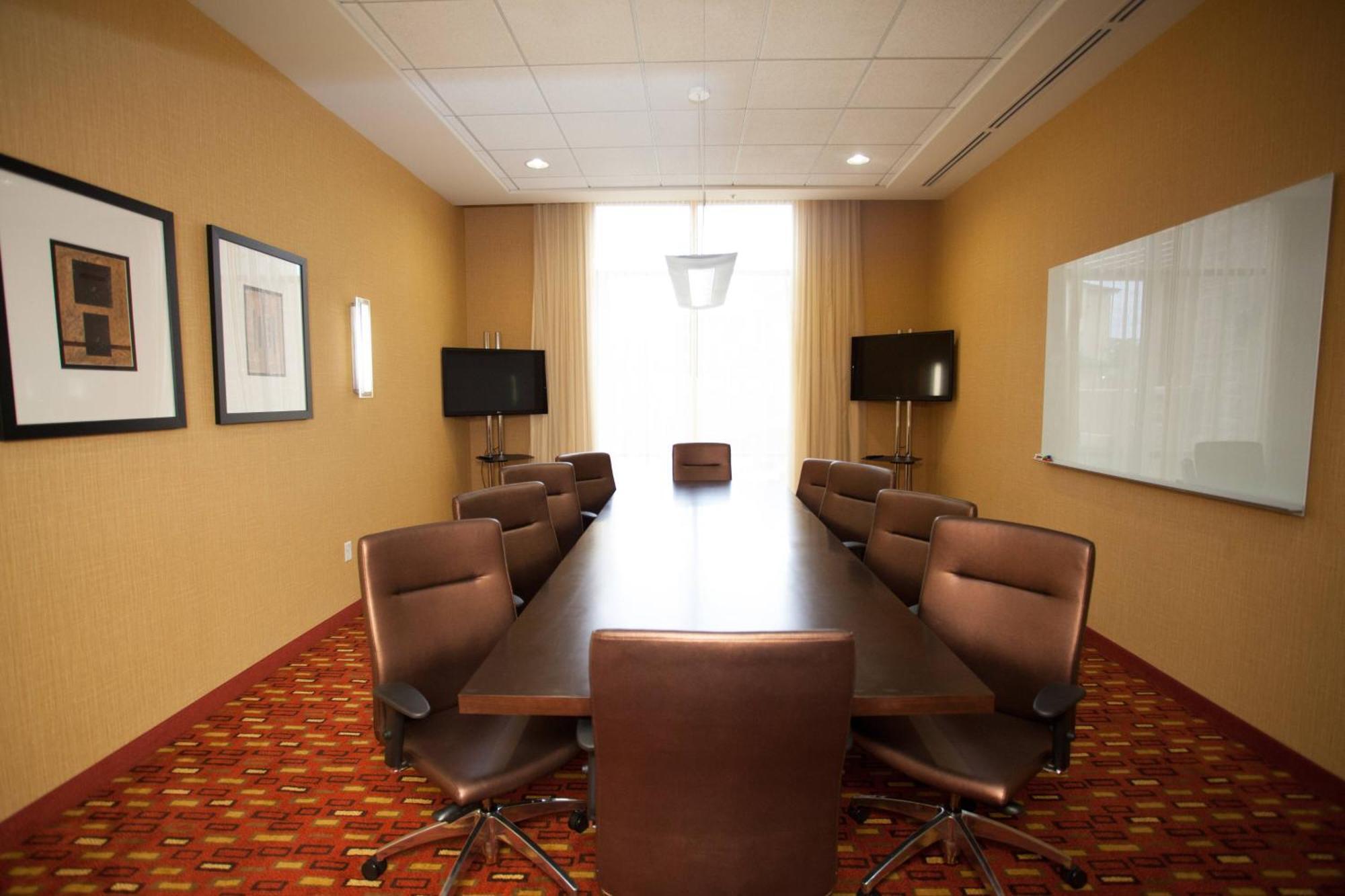 Courtyard By Marriott Houston Kingwood Ξενοδοχείο Kinwood Εξωτερικό φωτογραφία